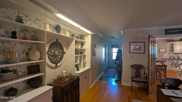 $295,000 | 18 1/2 South Park Drive, Gloversville, NY 12078