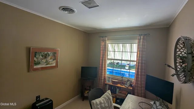 $295,000 | 18 1/2 South Park Drive, Gloversville, NY 12078