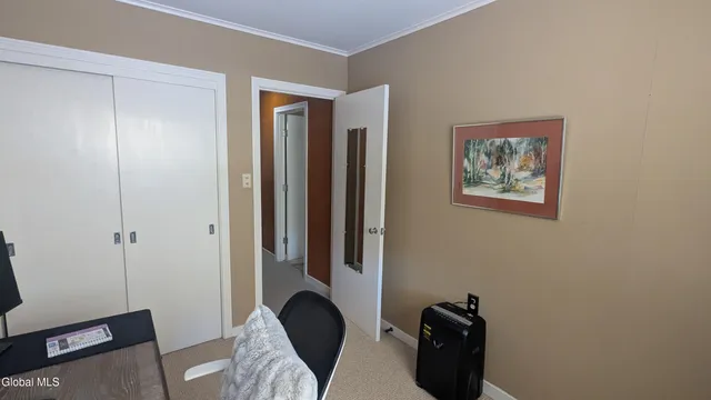 $295,000 | 18 1/2 South Park Drive, Gloversville, NY 12078