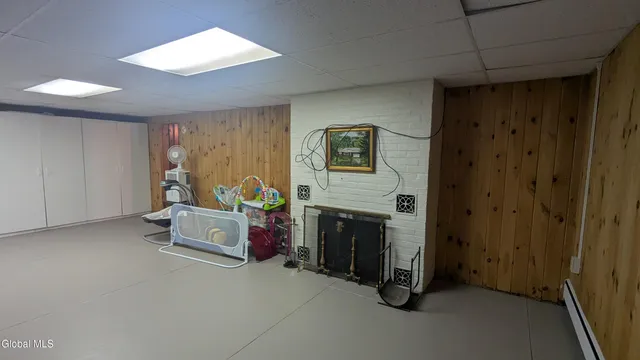 $295,000 | 18 1/2 South Park Drive, Gloversville, NY 12078