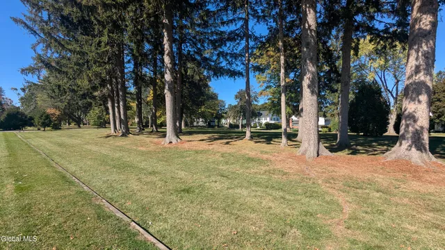 $295,000 | 18 1/2 South Park Drive, Gloversville, NY 12078