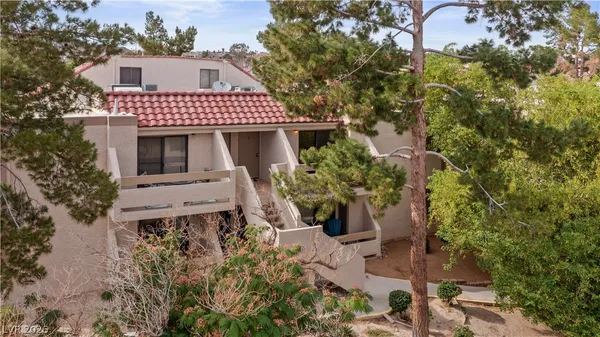 $119,900 | 3740 Desert Marina Drive, Unit 2, Laughlin, NV 89029