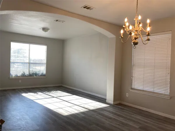 $3,595 | 2744 Ferdinand, Grand Prairie, TX 75054