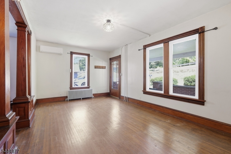 68 Frenchtown Road Milford, NJ 08848 - Photo 4 of 24 Gallery Image 4