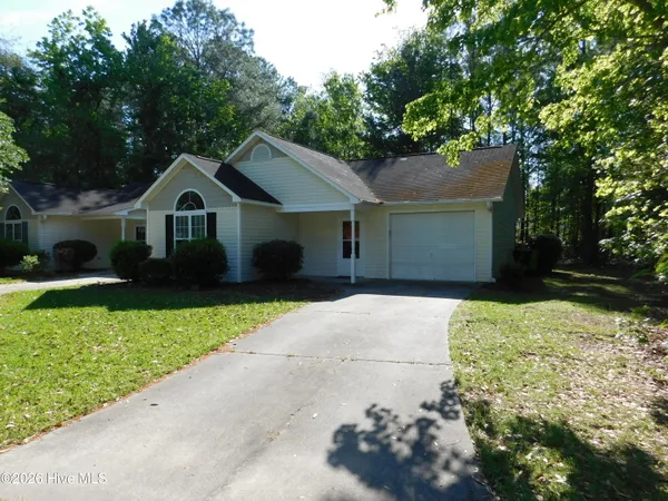 $1,500 | 208 Tobiano Drive, New Bern, NC 28562