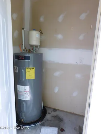 $1,500 | 208 Tobiano Drive, New Bern, NC 28562