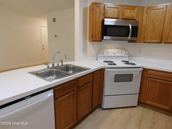 $1,500 | 208 Tobiano Drive, New Bern, NC 28562