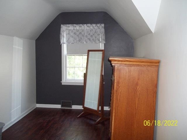 3068 Covert Road Flint, MI 48506 - Photo 20 of 26 50082802-19.JPG