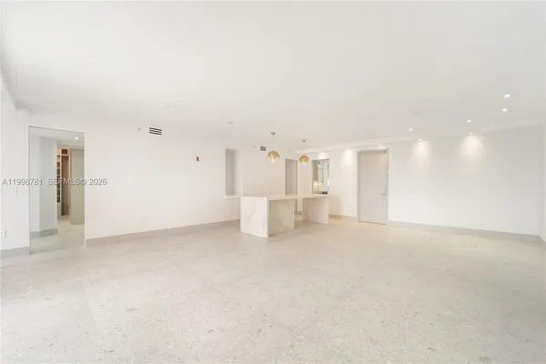 $2,590,000 | 737 Crandon Boulevard, Unit 301, Key Biscayne, FL 33149