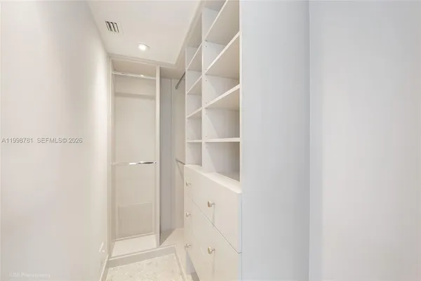 $2,590,000 | 737 Crandon Boulevard, Unit 301, Key Biscayne, FL 33149