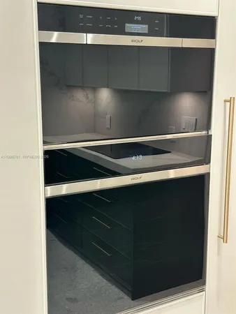 $2,590,000 | 737 Crandon Boulevard, Unit 301, Key Biscayne, FL 33149