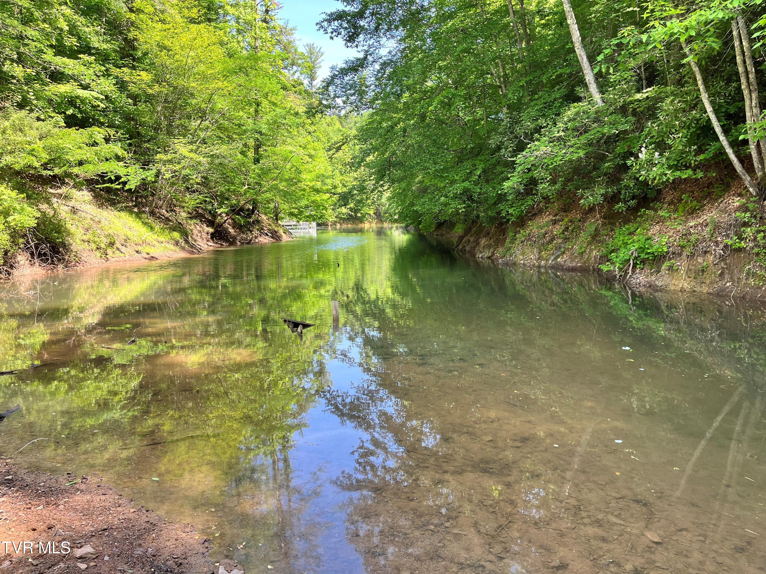 Tr1 Smith Hollow Road, Unit 1 3 3A 4 Butler, TN 37640 - Photo 6 of 37 jh5