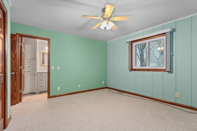 $675,000 | W7199 Firelane 2, Menasha, WI 54952