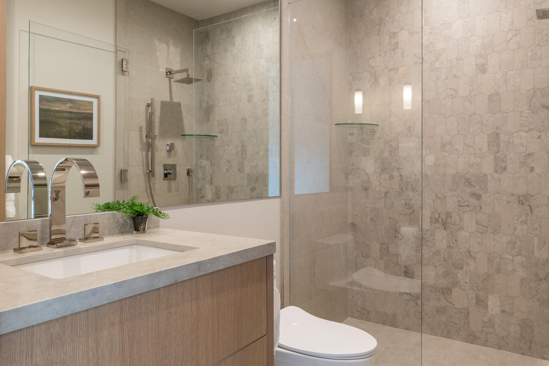 460 North Main Street, Unit 201N Ketchum, ID 83340 - Photo 19 of 25 Guest Bath