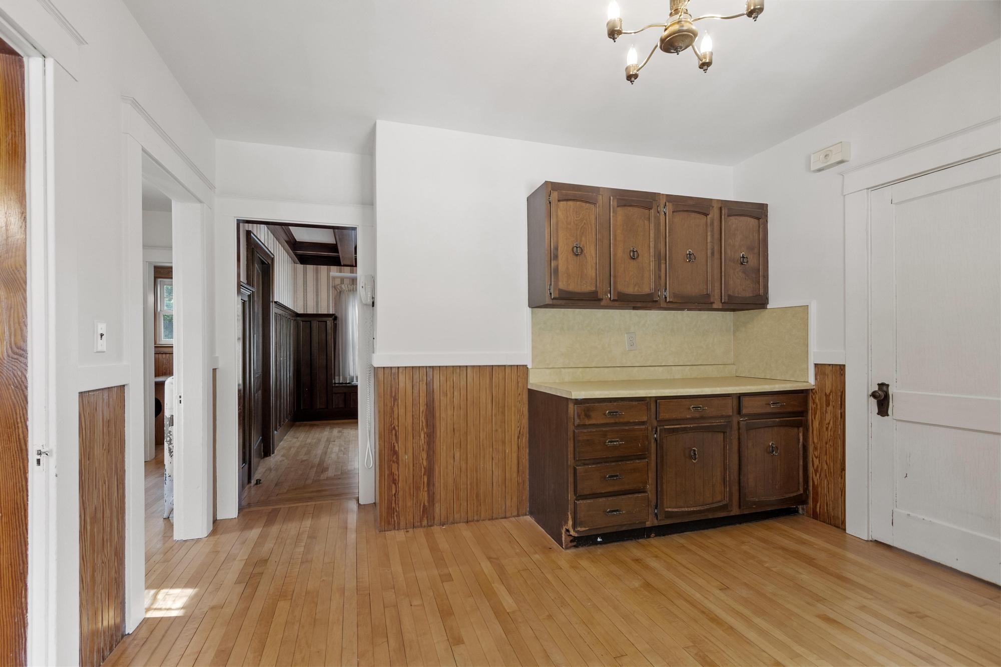 133 North Adams Street Manchester, NH 03104 - Photo 16 of 53