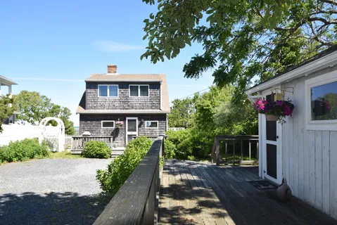 $2,492,000 | 232 Robbins Hill Road, Brewster, MA 02631