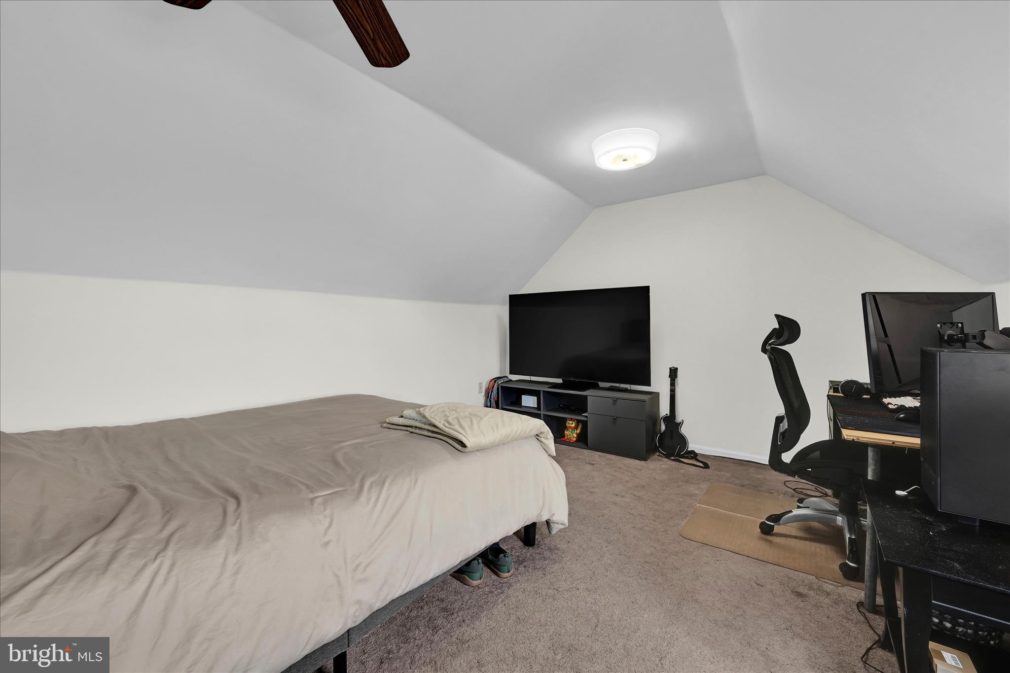 84 Redstone Circle Reinholds, PA 17569 - Photo 20 of 34 3rd floor Bedroom