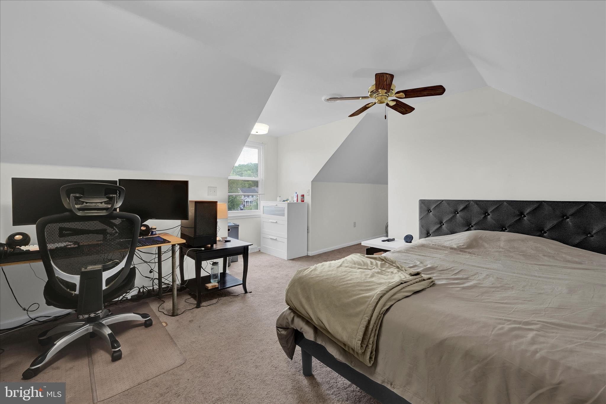 84 Redstone Circle Reinholds, PA 17569 - Photo 21 of 34 3rd floor Bedroom