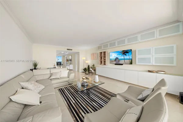 $18,000 | 781 Crandon Boulevard, Unit 1802, Key Biscayne, FL 33149