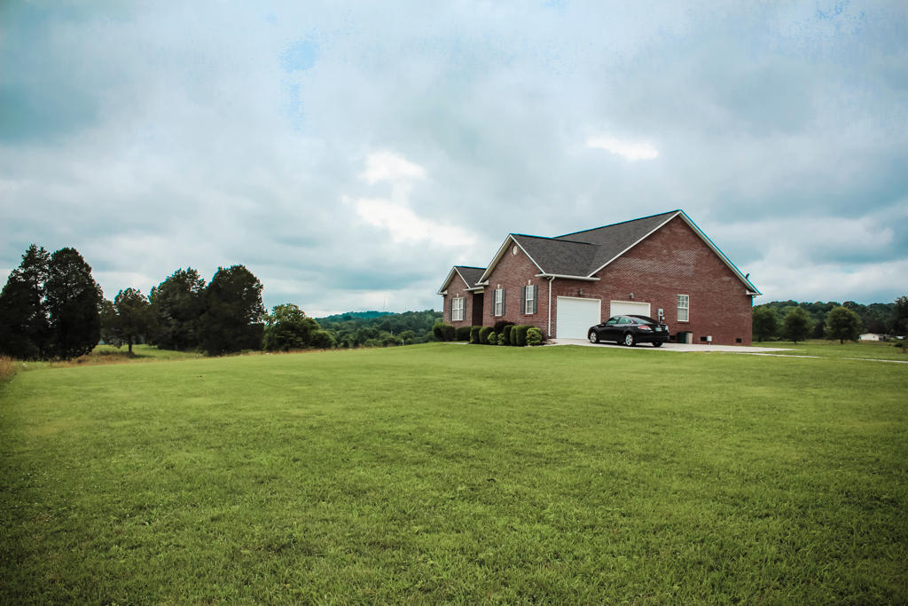 111 West Mountain View Road Corryton, TN 37721 - Photo 13 of 17 12