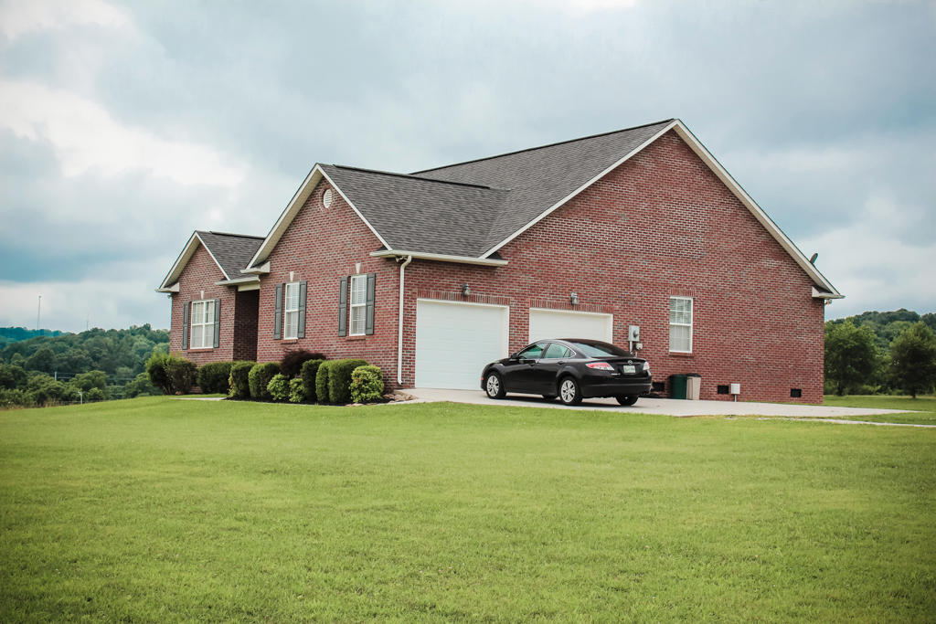 111 West Mountain View Road Corryton, TN 37721 - Photo 14 of 17 13