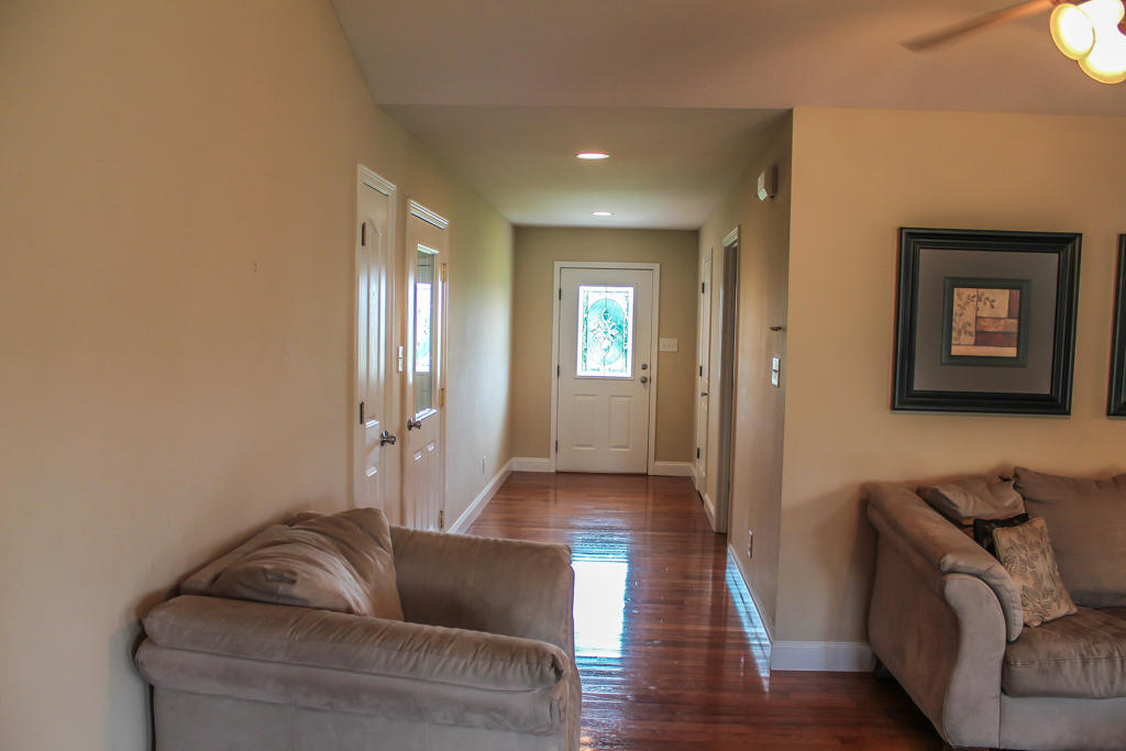 111 West Mountain View Road Corryton, TN 37721 - Photo 5 of 17 4