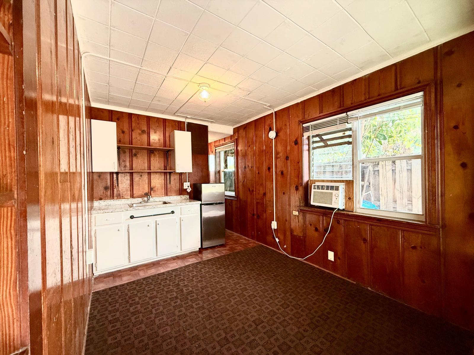 515 57th Street, Unit 6 West Palm Beach, FL 33407 - Photo 4 of 7 c9c53e91-bdcd-4d40-9bf4-1b19ab45796f