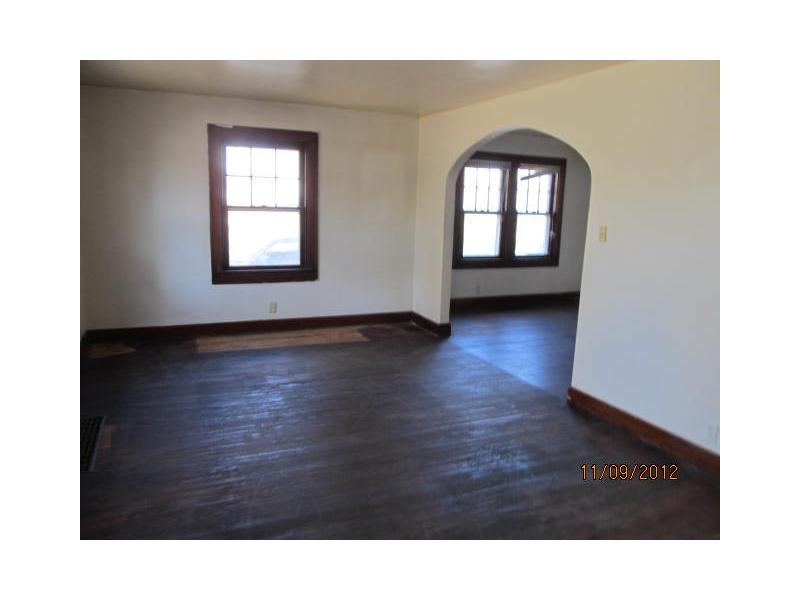 601 South Roena Street Indianapolis, IN 46241 - Photo 6 of 11 Gallery Image 6
