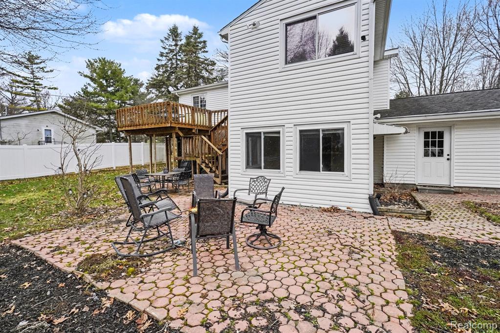 1784 Byron Road Howell, MI 48855 - Photo 26 of 33