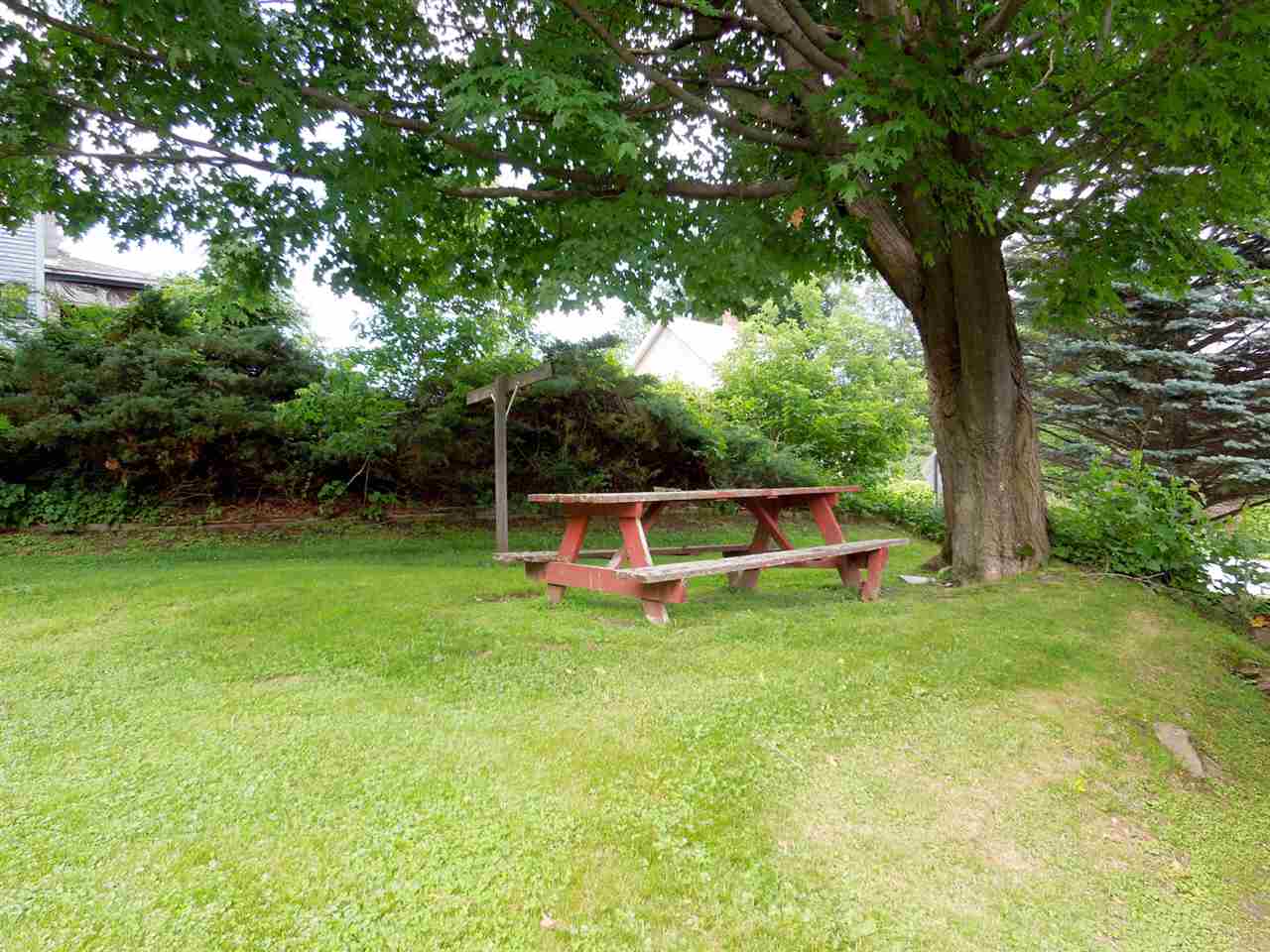 5 Florence Road Proctor, VT 05765 - Photo 10 of 15