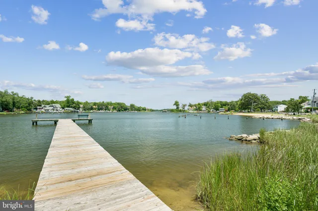 $3,100 | 418 Silver Run Road, Edgewater, MD 21037