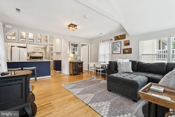 $3,100 | 418 Silver Run Road, Edgewater, MD 21037