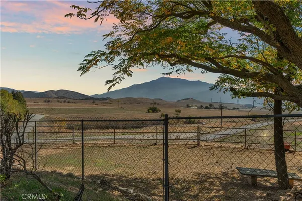 $999,999 | 11055 Sunset Avenue, Banning, CA 92220