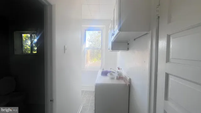 a view of bathroom with shower
