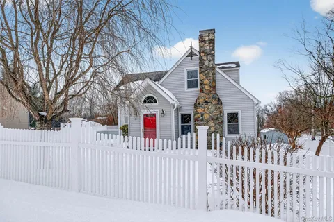 $419,900 | 31 Oneonta Road, Carmel, NY 10512