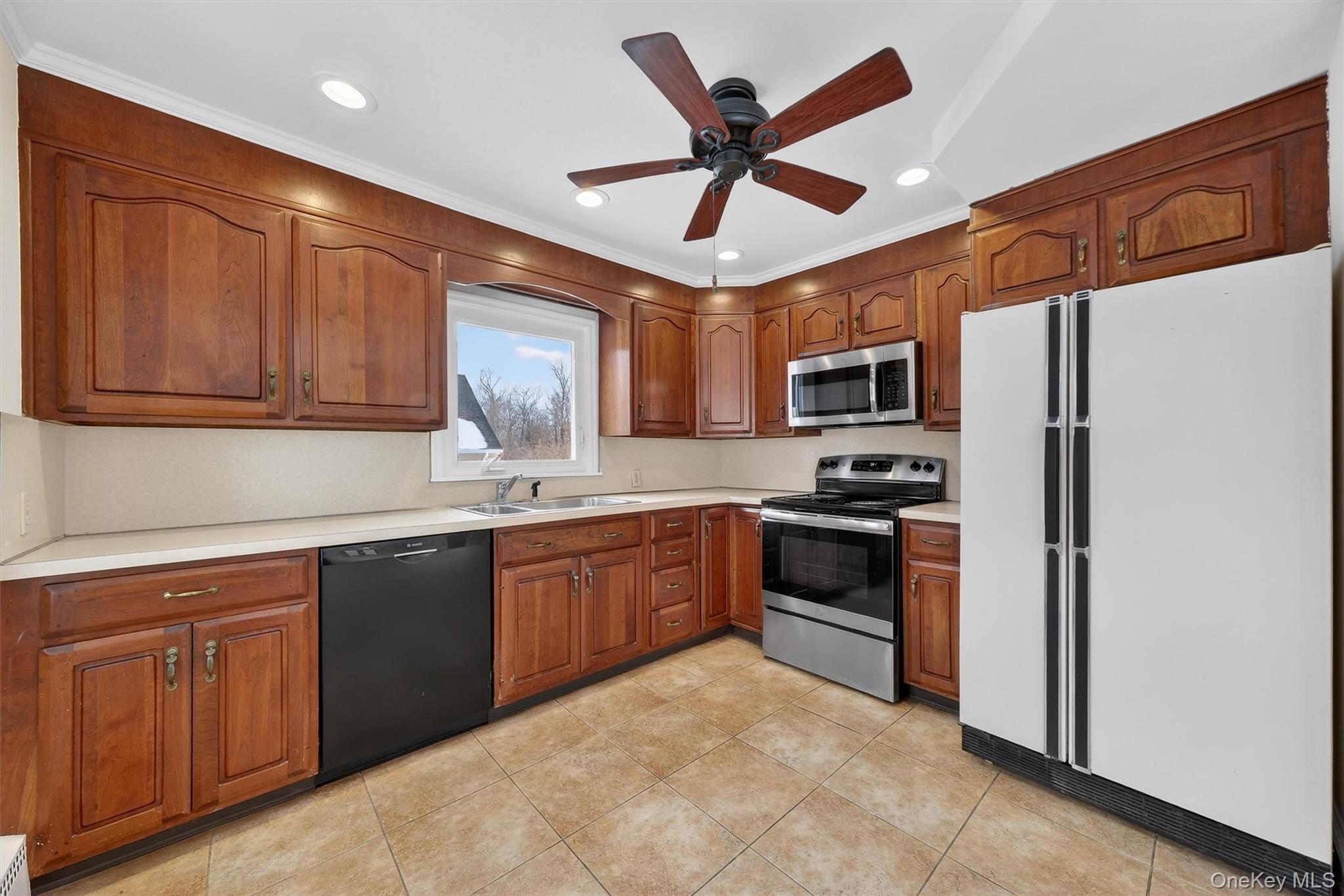 31 Oneonta Road Carmel, NY 10512 - Photo 12 of 28