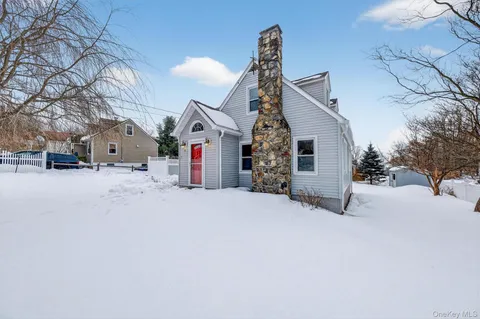$419,900 | 31 Oneonta Road, Carmel, NY 10512
