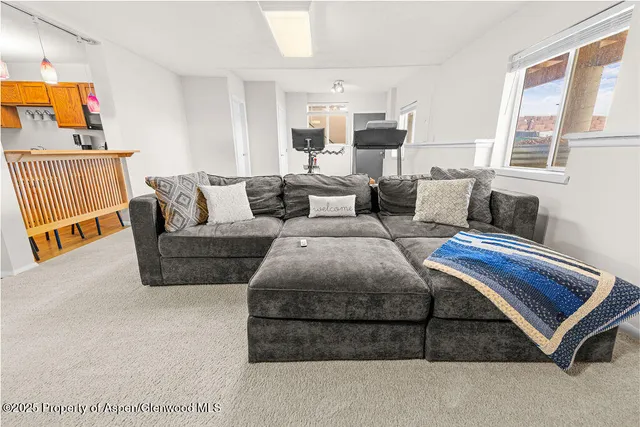 $710,000 | 750 2nd Avenue South, Craig, CO 81625