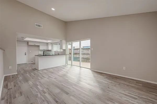 $1,900 | 11522 Saulsworth Street, Houston, TX 77099