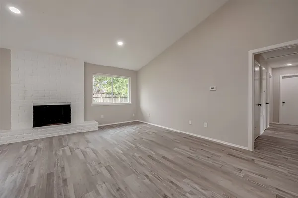 $1,900 | 11522 Saulsworth Street, Houston, TX 77099