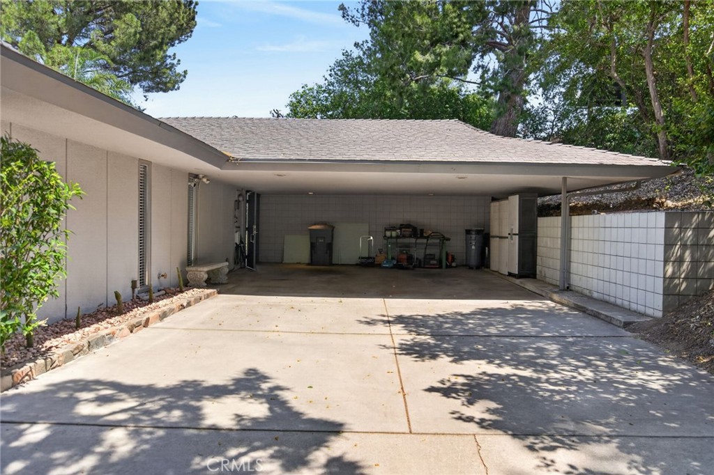 11517 Tulane Avenue Riverside, CA 92507 - Photo 68 of 75 carport