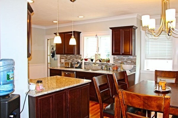 154 Court Road Winthrop, MA 02152 - Photo 5 of 19 Gallery Image 5