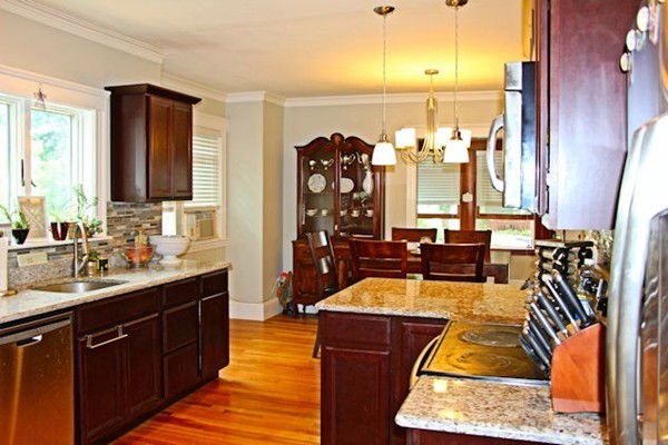 154 Court Road Winthrop, MA 02152 - Photo 7 of 19 Gallery Image 7