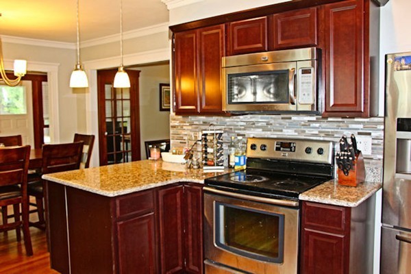 154 Court Road Winthrop, MA 02152 - Photo 9 of 19 Gallery Image 9
