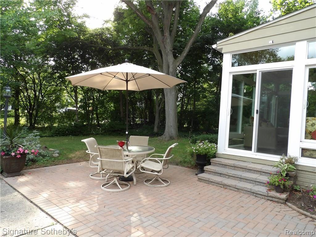 135 Overhill Road Bloomfield Hills, MI 48301 - Photo 26 of 28 27.JPG