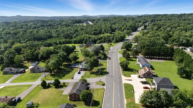 $308,000 | 587 Leesville Road, Lynchburg, VA 24502