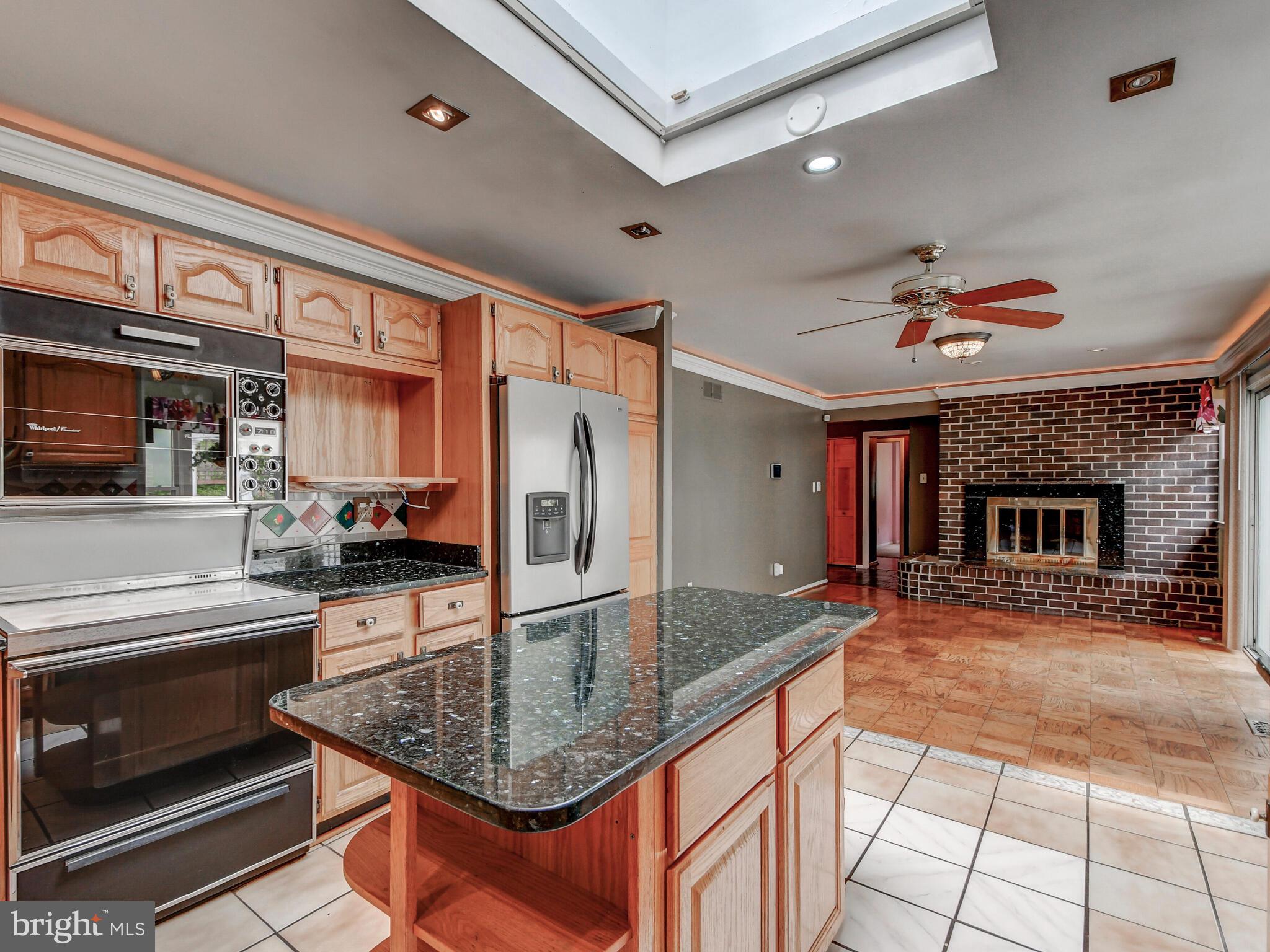 6 Linlow Court Baltimore, MD 21286 - Photo 15 of 43