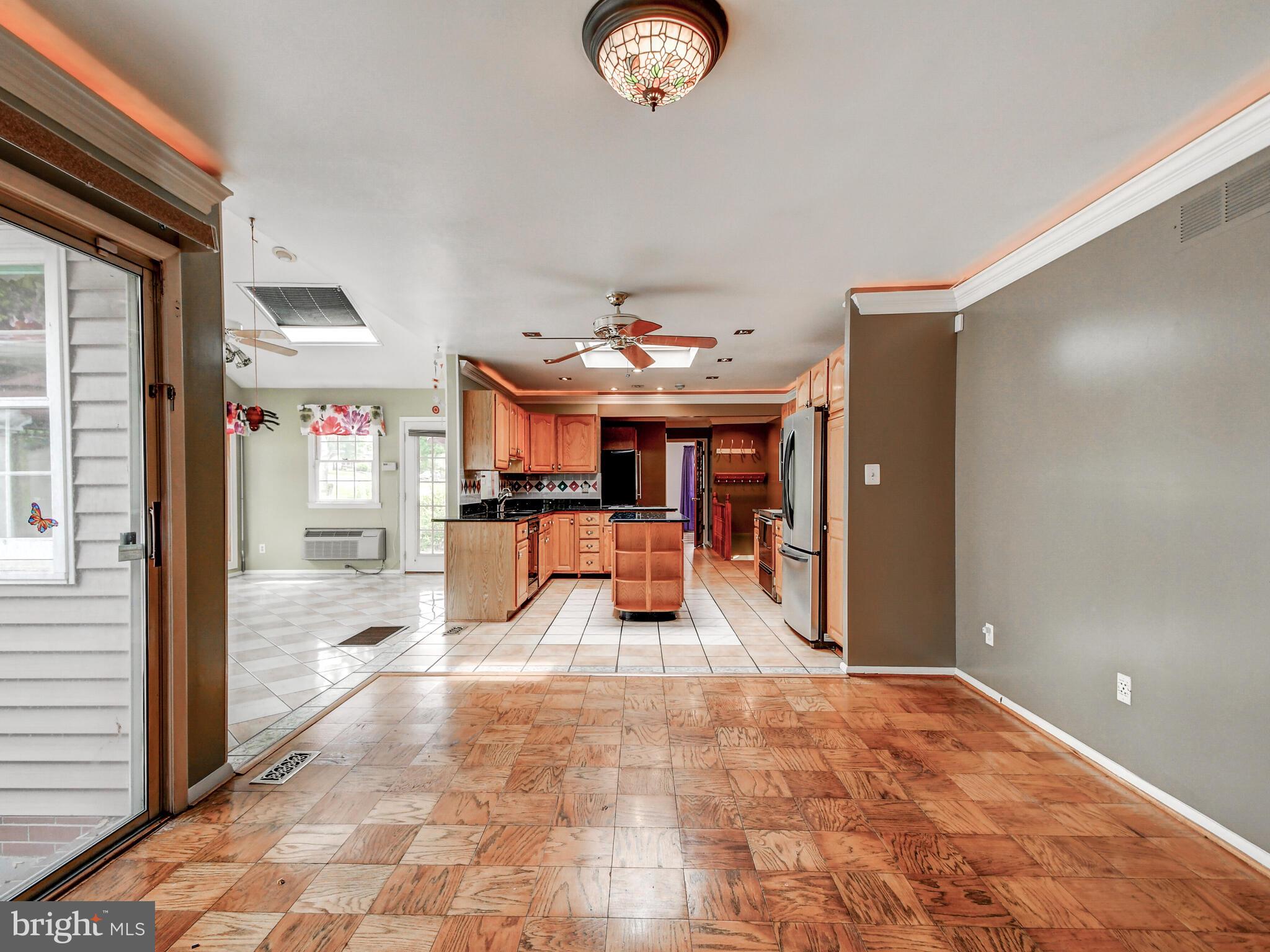 6 Linlow Court Baltimore, MD 21286 - Photo 17 of 43