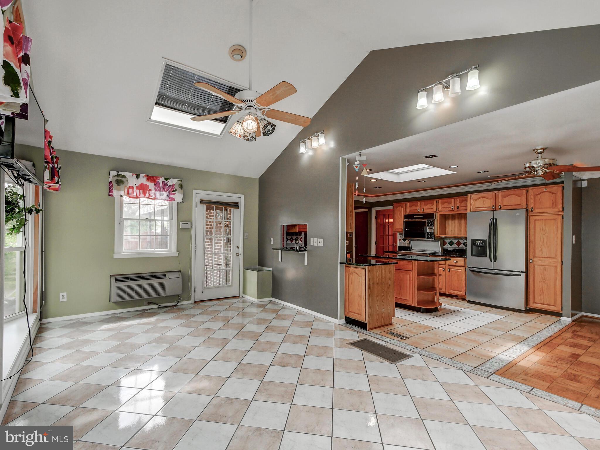 6 Linlow Court Baltimore, MD 21286 - Photo 19 of 43