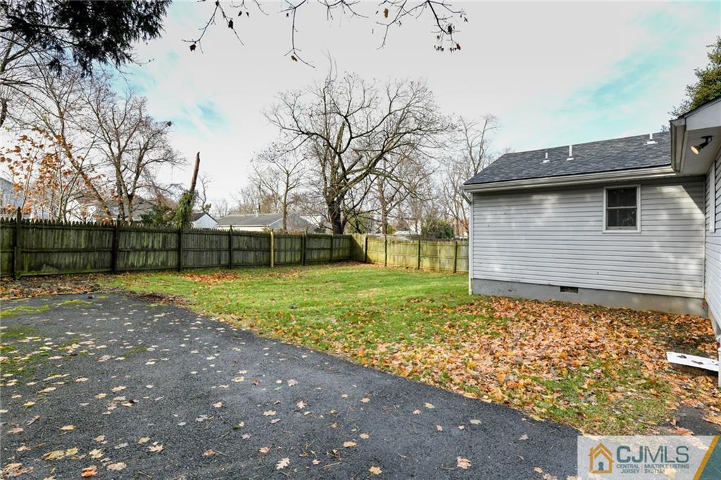 7 Robertsville Road Freehold, NJ 07728 - Photo 22 of 25 Gallery Image 22